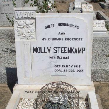 STEENKAMP Molly nee BESTER 1913-1937