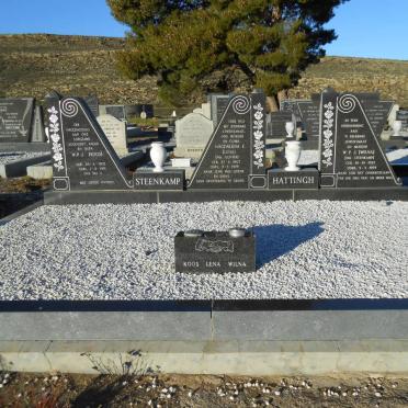 STEENKAMP W.P.J. 1902-1991 &amp; Magdalena F. OLIVIER 1907-1979 :: HATTINGH W.P.J. nee STEENKAMP 1933-1979