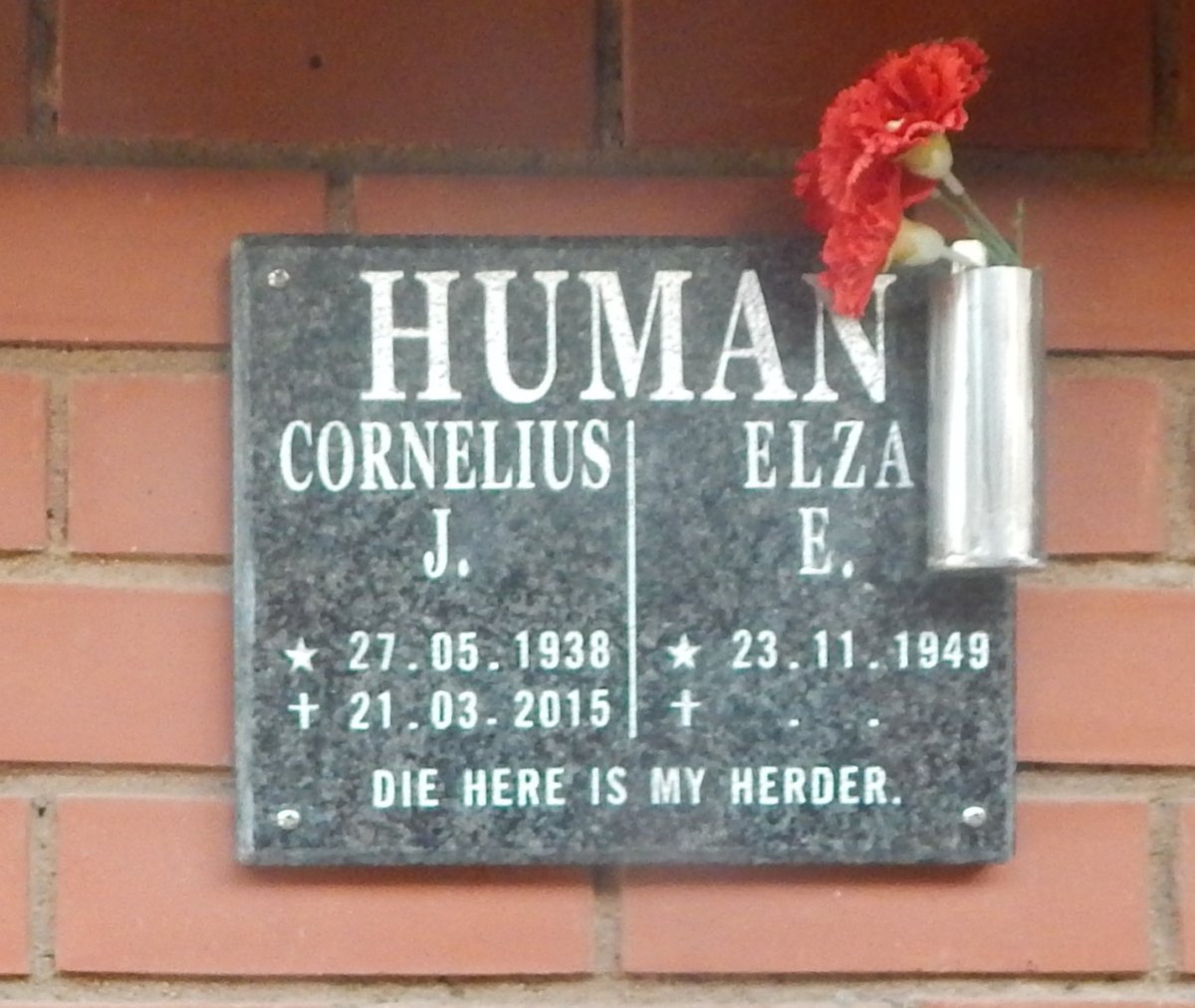 HUMAN Cornelius J. 1938-2015 & Elza E. 1949-