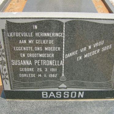 BASSON Susanna Petronella 1911-1982