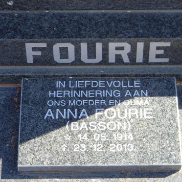 FOURIE Petrus Jacobus 1920-2001 &amp; Anna BASSON 1914-2013