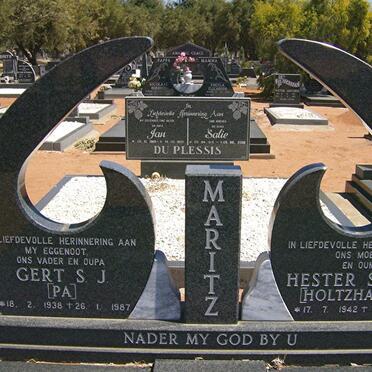 MARITZ Gert S.J. 1938-1987 &amp; Hester Sophia HOLTZHAUSEN 1942-