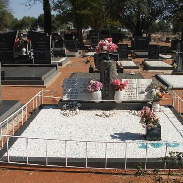 MULDER Frederick Gerhardus 1906-1976 &amp; Magrietha Maria VAN ZYL 1907-1989 :: OXLEE Billy 1941-2005