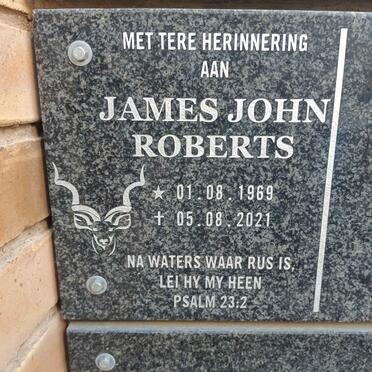 ROBERTS James John 1969-2021