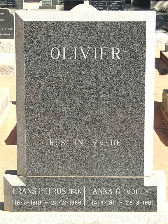 OLIVIER Frans Petrus 1910-1966 &amp; Anna G. 1911-1991