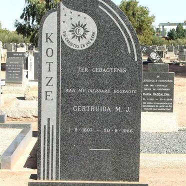 KOTZE Gertruida M.J. 1897-1966