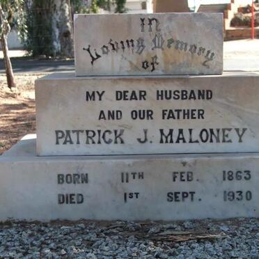 5. Roomse Katolieke Area :: Roman Catholic Section