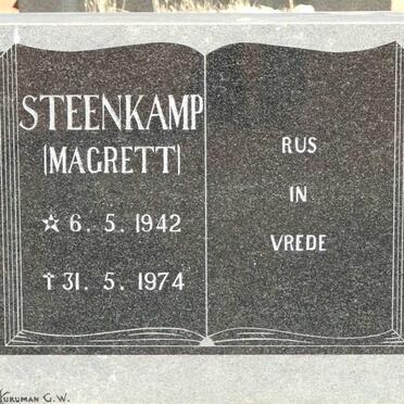 STEENKAMP Magrett 1942-1974