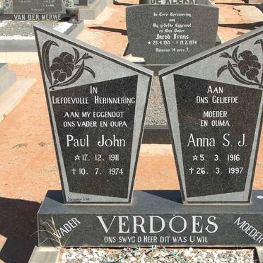 VERDOES Paul John 1911-1974 &amp; Anna S.J. 1916-1997