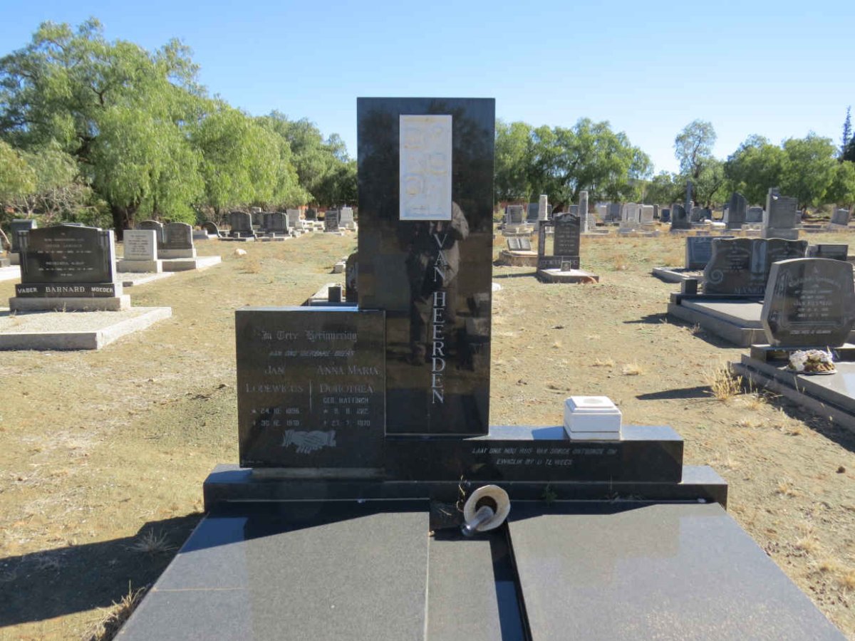 HEERDEN Jan Lodewicus, van 1896-1970 & Anna Maria Dorothea HATTINGH 1912-1970