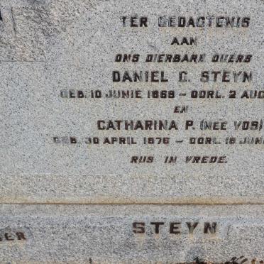 STEYN Daniel G. 1868-1946 &amp; Catharina P. VOS 1876-1930