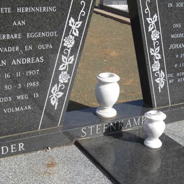 STEENKAMP Jan Andreas 1907-1983 &amp; Johanna Maria 1916-1996