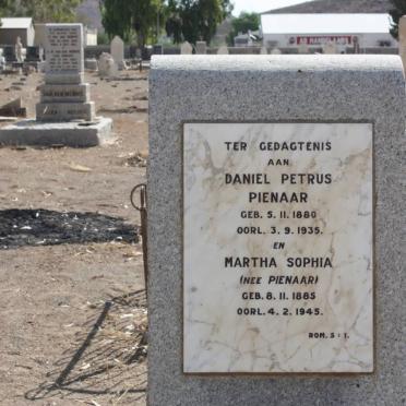 PIENAAR Daniel Petrus 1880-1935 &amp; Martha Sophia PIENAAR 1885-1945