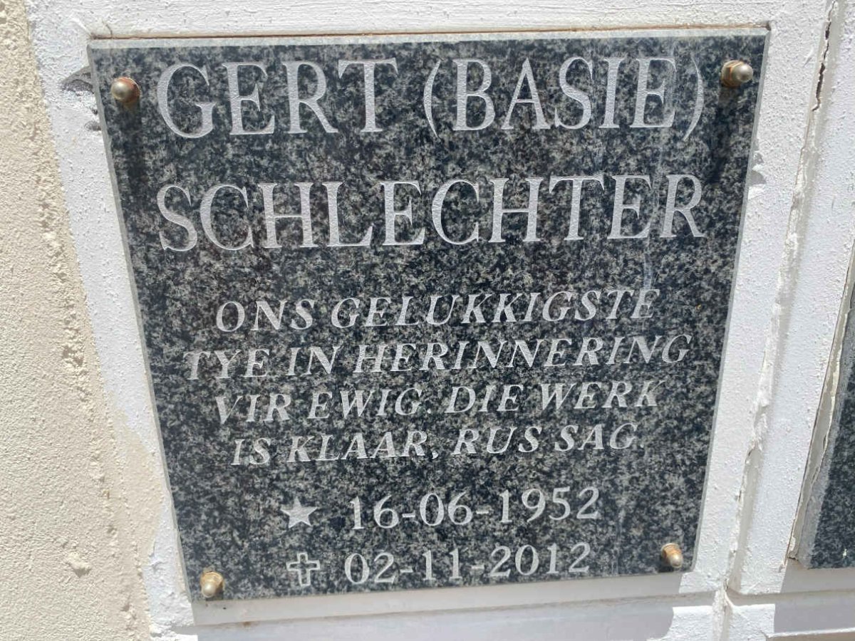 SCHLECHTER Gert 1952-2012
