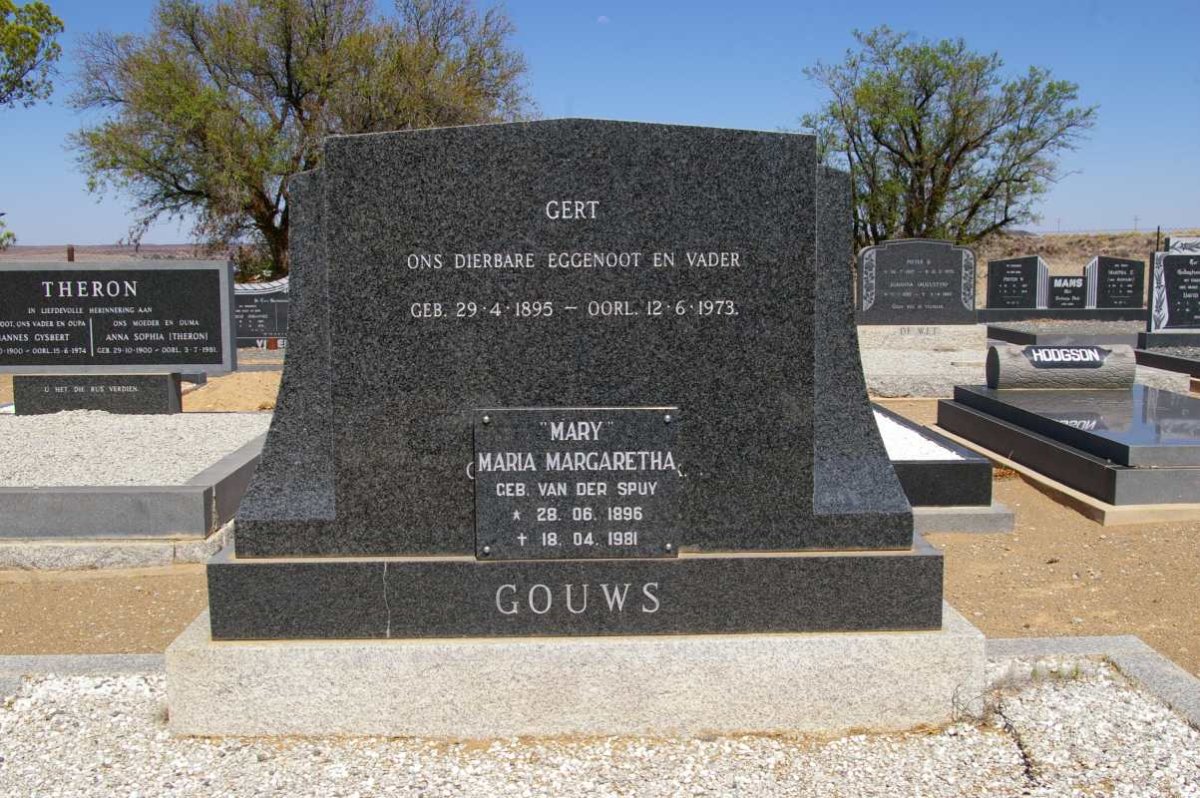GOUWS Gert 1895-1973 & Maria Margaretha VAN DER SPUY 1896-1981