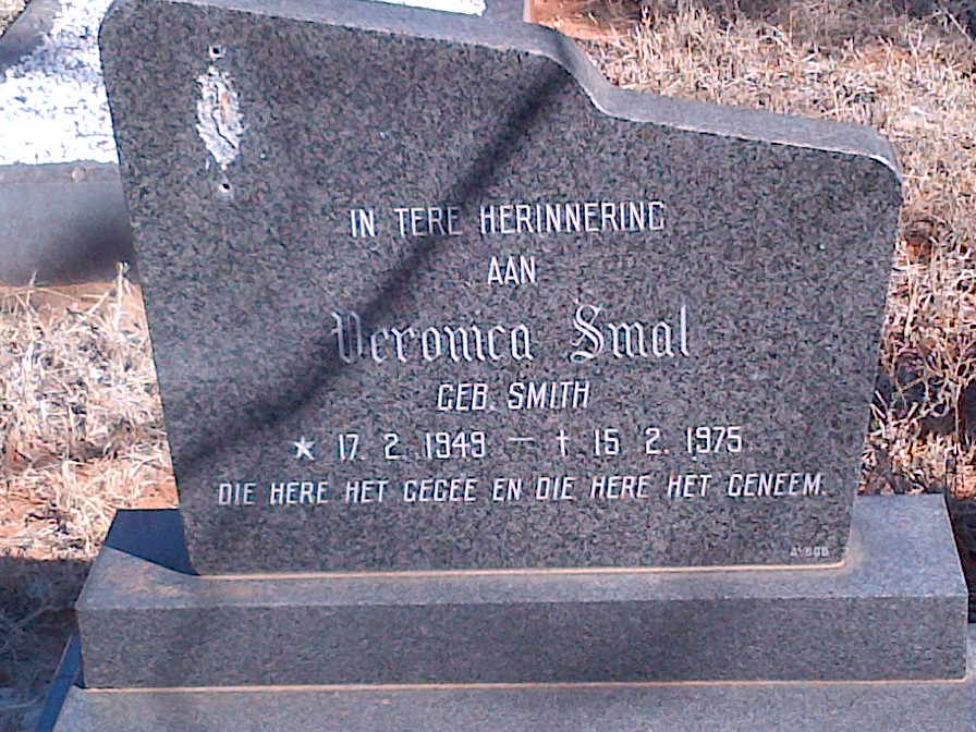 SMAL Veronica nee SMITH 1949-1975