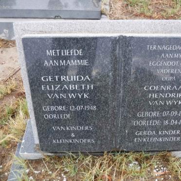 WYK Coenraad Hendrik, van 1941-1992 &amp; Gertruida Elizabeth 1948-