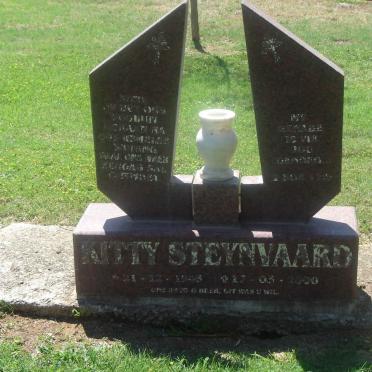 STEYNVAARD Kitty 1946-2000