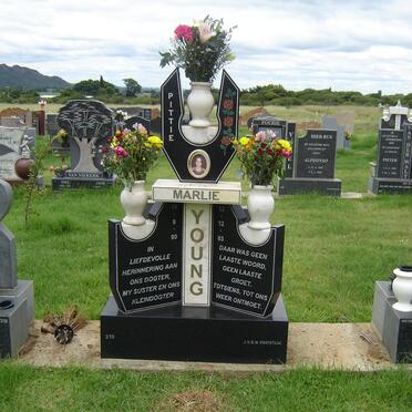 YOUNG Marlie 1990-2003