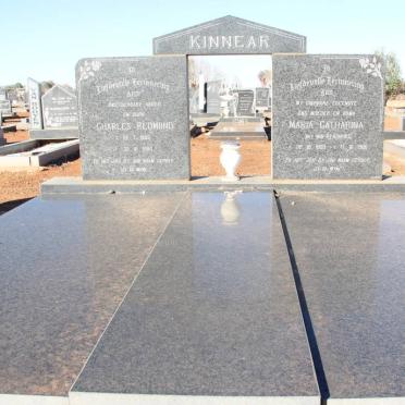 KINNEAR Charles Redmond 1905-1988 &amp; Maria Catharina van RENSBURG 1909-1986
