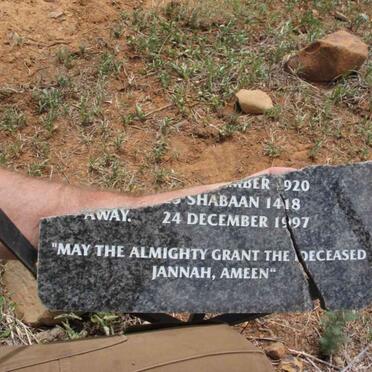 BHIKOO Khatija Ahmed 1920-1997