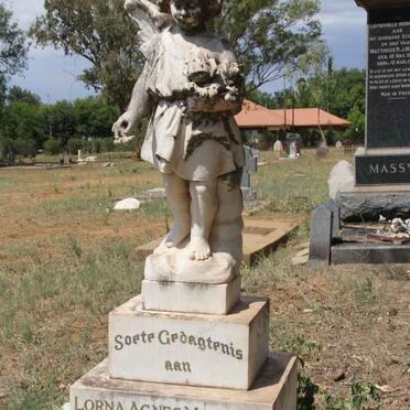 MOOLMAN Lorna Agnes 1930-1937