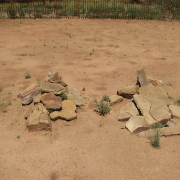 ? Voortrekker Graves