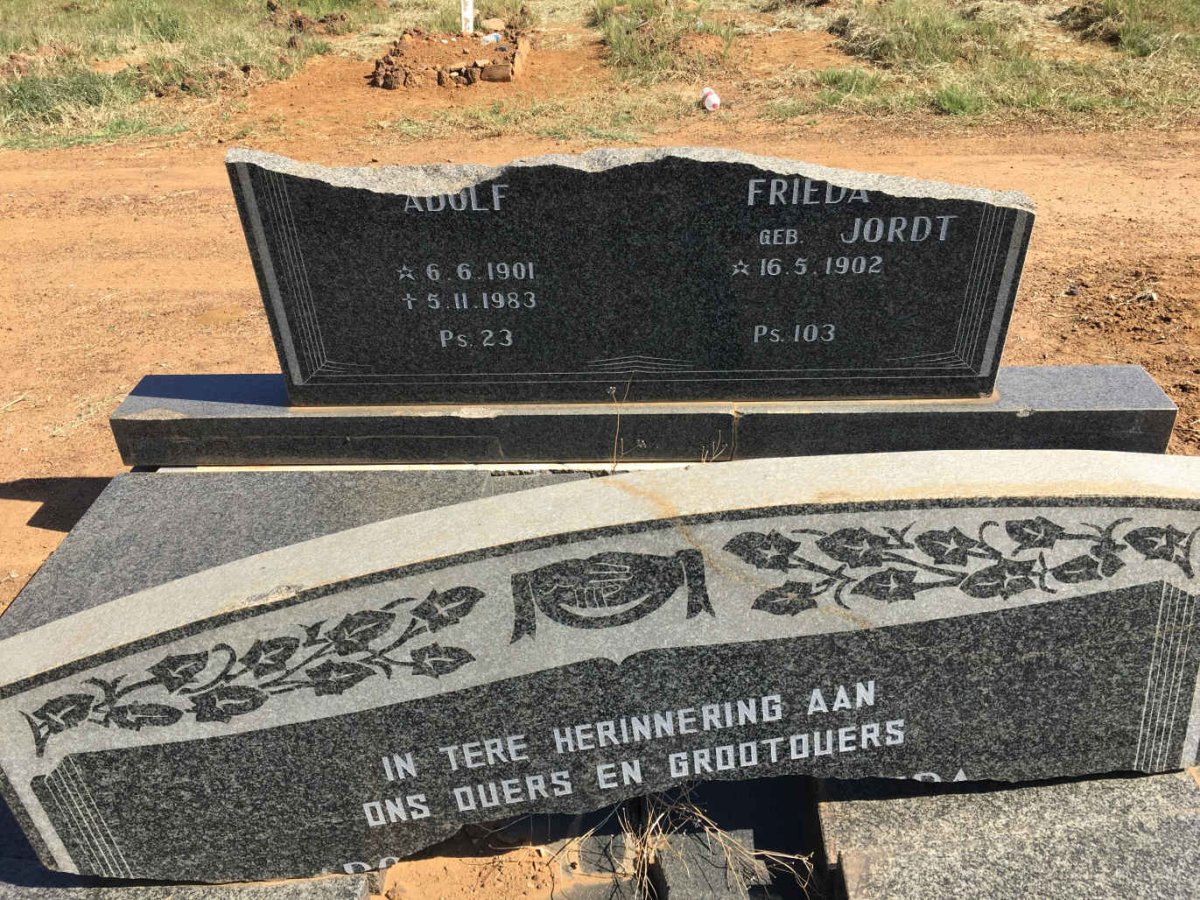 ? Adolf 1901-1983 &amp; Frieda JORDT 1902-