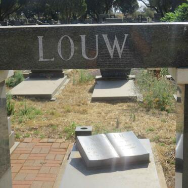 LOUW Johannes Petrus 1935-1990 &amp; Anna Sophia 1928-1989