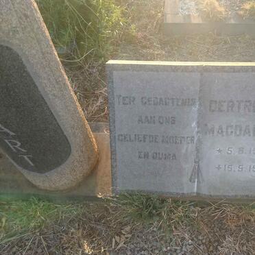 SWART Christiaan Frederick Keyser 1905-1967 &amp; Gertruida Magdalena 1904-1996