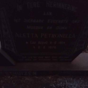 WESTHUIZEN Cornelis Hendrik, van der 1918-1977 &amp; Aletta Petronella DE BEER 1914-1970