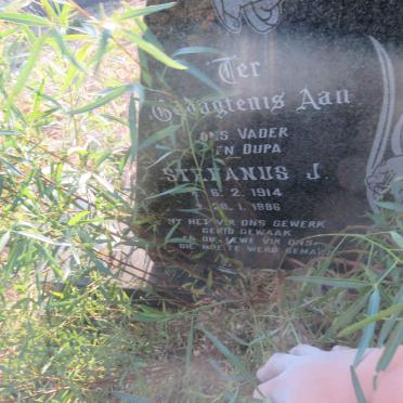 ? Stefanus J. 1914-1986