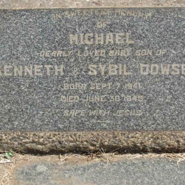 DOWSETT Michael 1941-1945