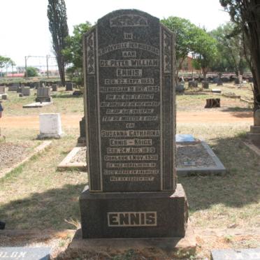 ENNIS :: BLOM