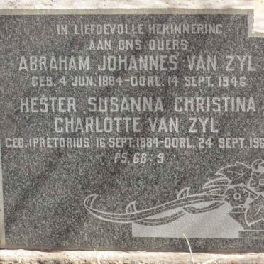 ZYL Abraham Johannes, van 1884-1946 &amp; Hester Susanna Christina Charlotte PRETORIUS 1884-1960
