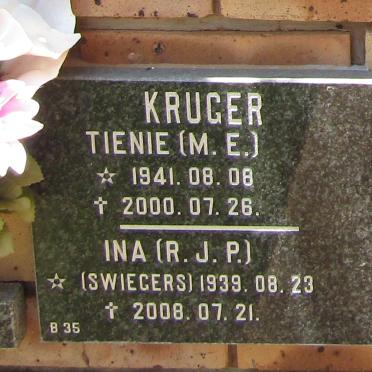 KRUGER M.E. 1941-2000 &amp; R.J.P. SWIEGERS 1939-2008