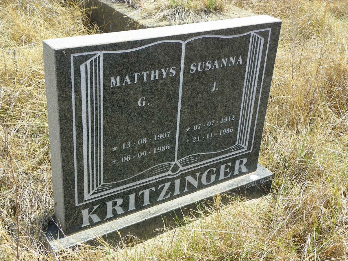 KRITZINGER Matthys G. 1907-1986 & Susanna J. 1912-1986