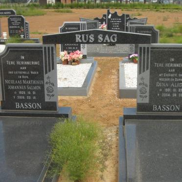 BASSON Nicolaas Marthinus Johannes Salmon 1926-2006 &amp; Dina Alida 1931-2004