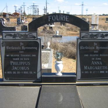 FOURIE Philippus Jacobus 1925-1995 &amp; Anna Margaretha 1921-2012