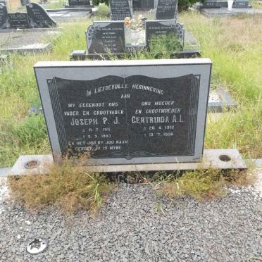 GRA? Joseph P.J. 1911-1963 &amp; Gertruida A.L. 1910-1996