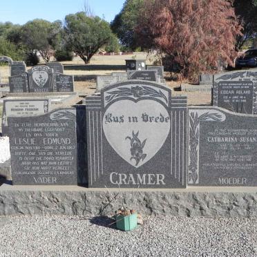 CRAMER Leslie Edmund 1910-1967 &amp; Catharina Susanna 1912-2001
