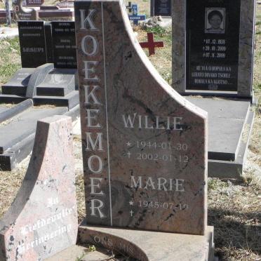 KOEKEMOER Willie 1944-2002 &amp; Marie 1945-