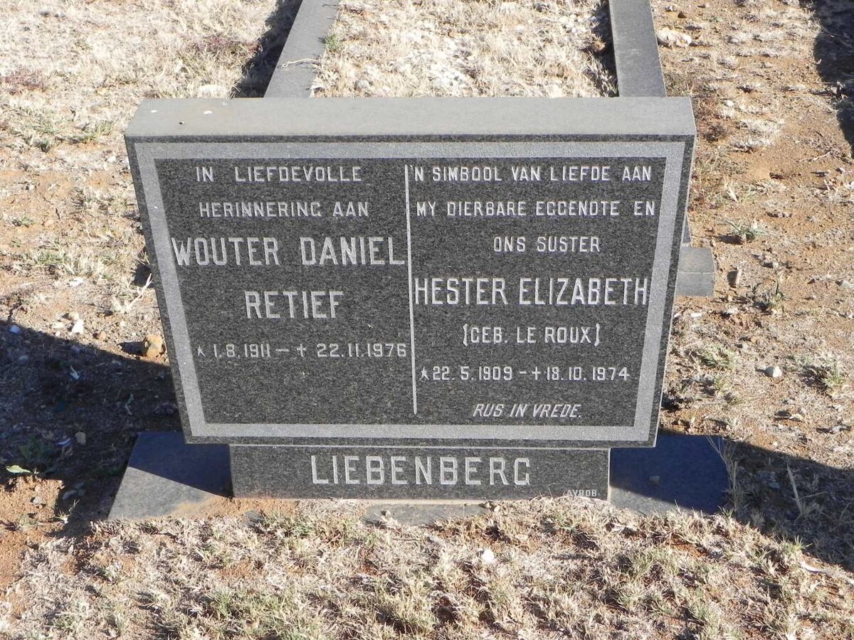 LIEBENBERG Wouter Daniel Retief 1911-1976 &amp; Hester Elizabeth LE ROUX 1909-1974