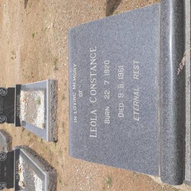 NIEROP Leola Constance, van 1920-1961
