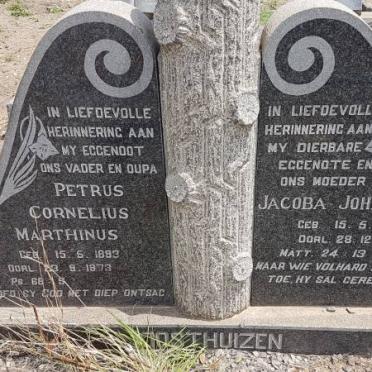 OOSTHUIZEN Petrus Cornelius Marthinus 1893-1973 &amp; Jacoba Johanna 1800-1964