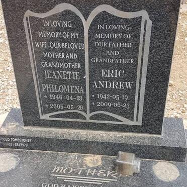 SMITH Eric Andrew 1942-2009 &amp; Jeanette Philomena 1946-2005