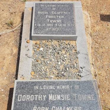 TOWNE Hugh Geoffrey Forster 1905-1972 &amp; Dorothy Mumsie CHALMERS 1895-19??