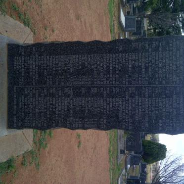 2. Memorial - British Soldiers 1899-1902