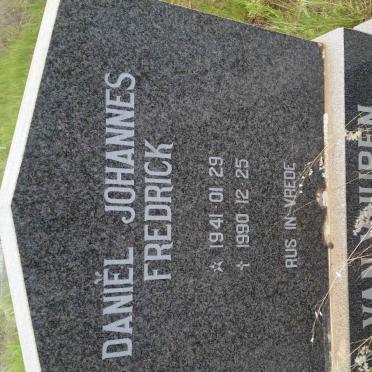 VUUREN Daniël Johannes Frederick, J. van 1941-1990