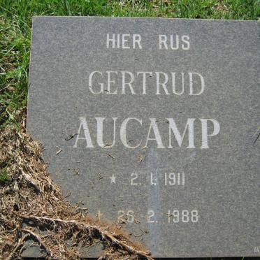 AUCAMP Gertrud 1911-1988
